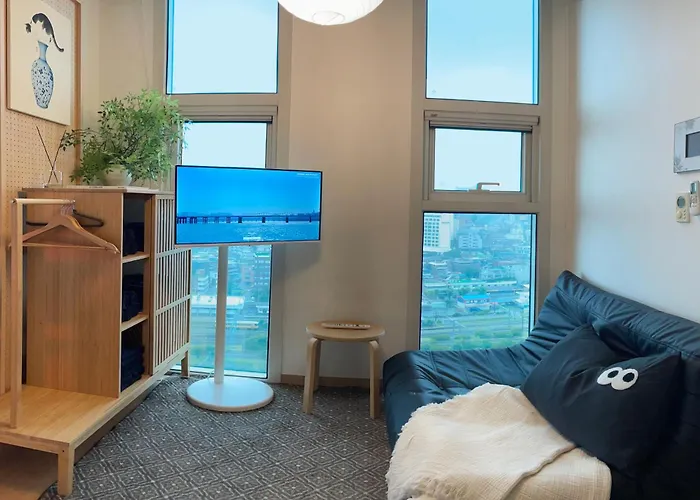 Station Panorama House Apartment Seoul